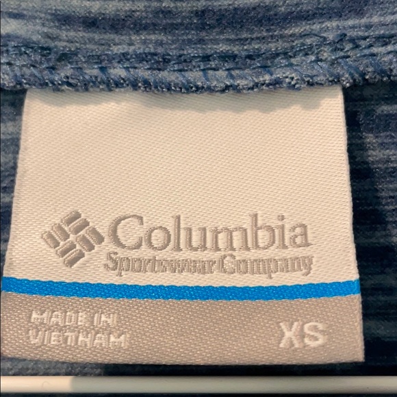 EUC Columbia xs hoodie - Picture 3 of 6